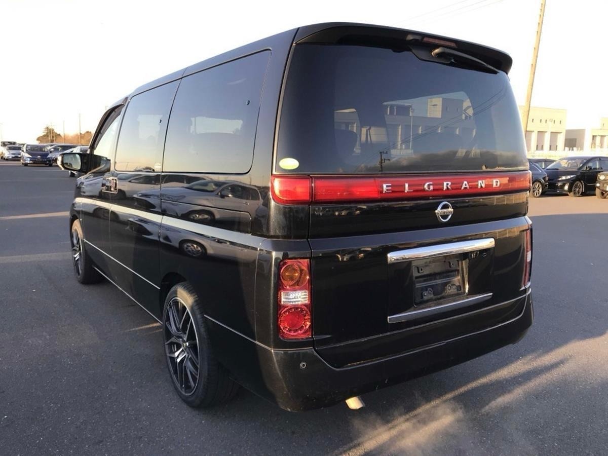 Used Nissan Elgrand 2009 for sale - 77179738: Photo 5