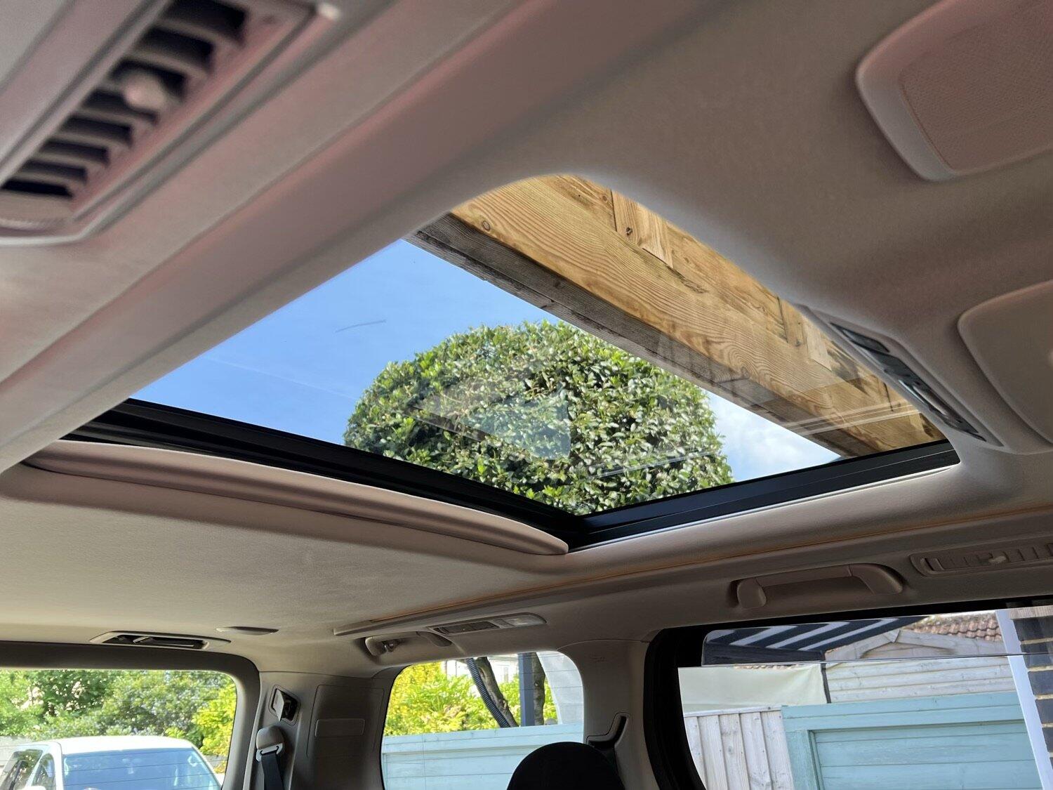 Used Toyota Alphard 2024 for sale - 76958841: Photo 17