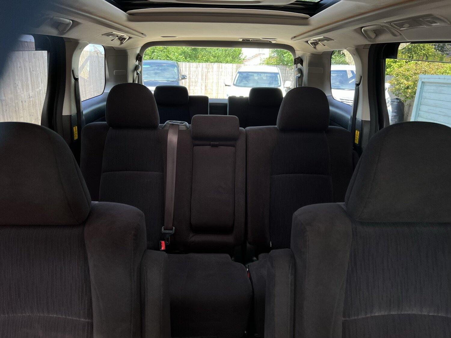 Used Toyota Alphard 2024 for sale - 76958841: Photo 23