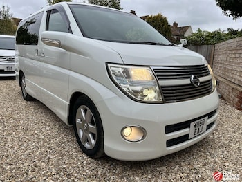 2025 - 250 HWS Leather Edition Twin Sun roofs 5-Door