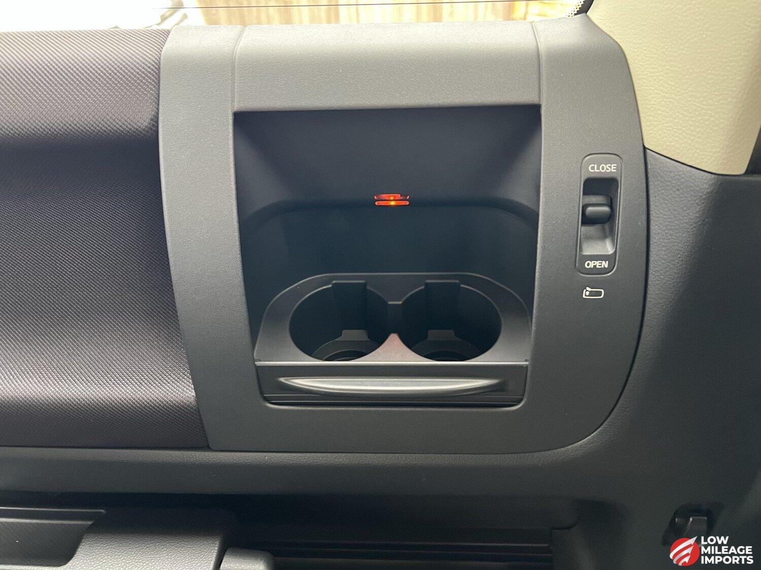 Used Nissan Elgrand 2025 for sale - 76958837: Photo 28