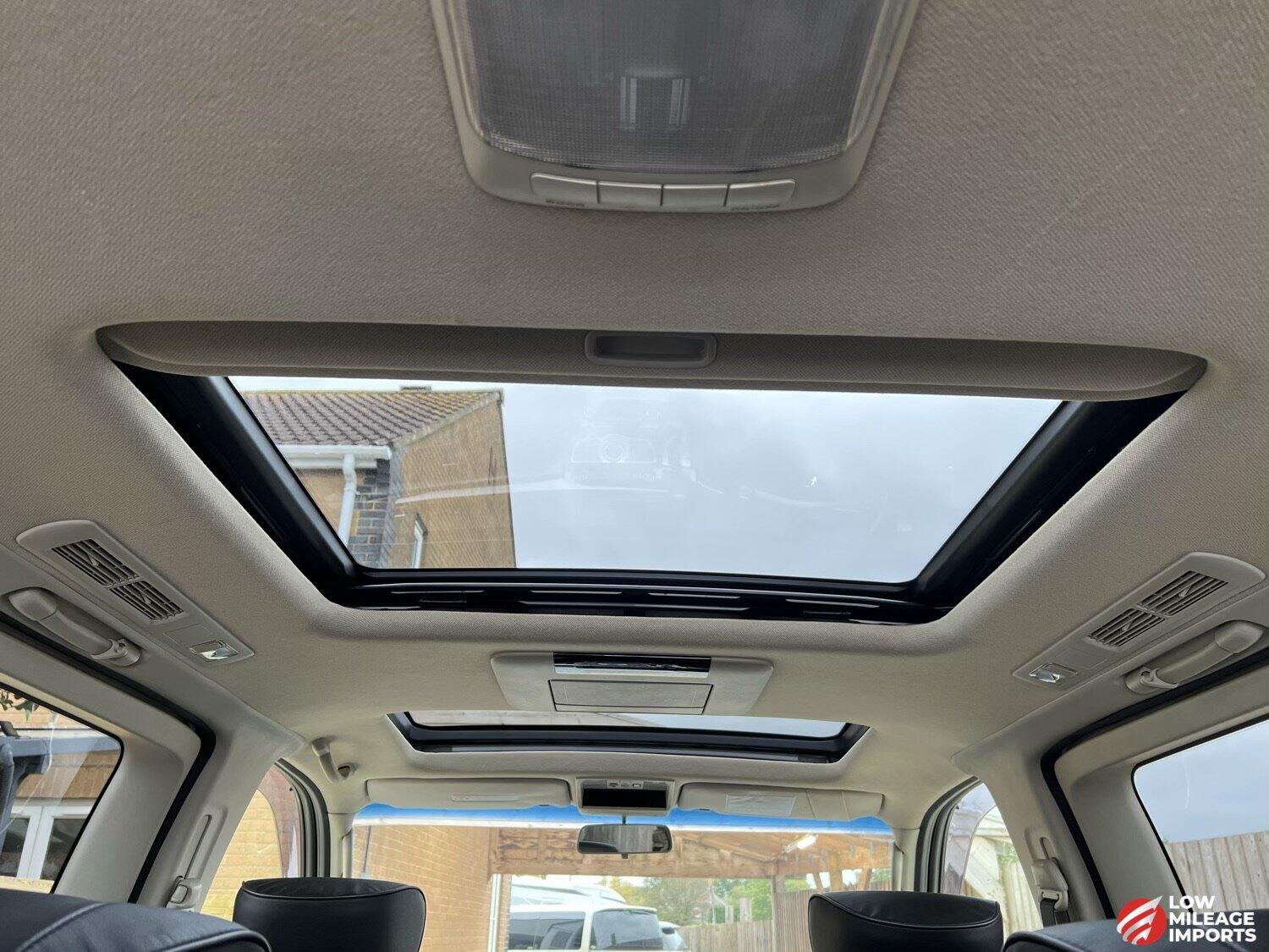 Used Nissan Elgrand 2025 for sale - 76958837: Photo 33