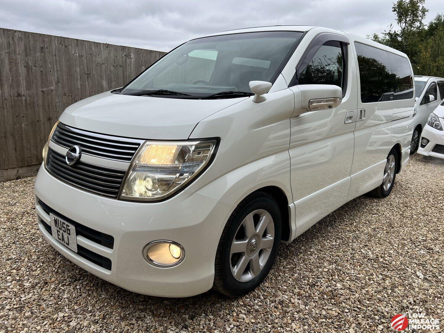 Used Nissan Elgrand 2025 for sale - 76958837: Photo 4