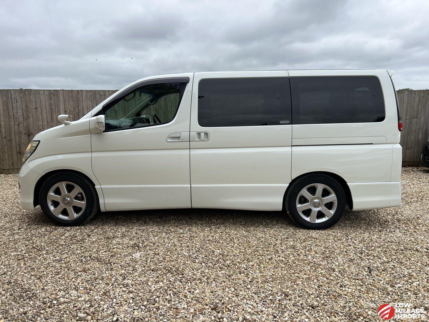 Used Nissan Elgrand 2025 for sale - 76958837: Photo 5