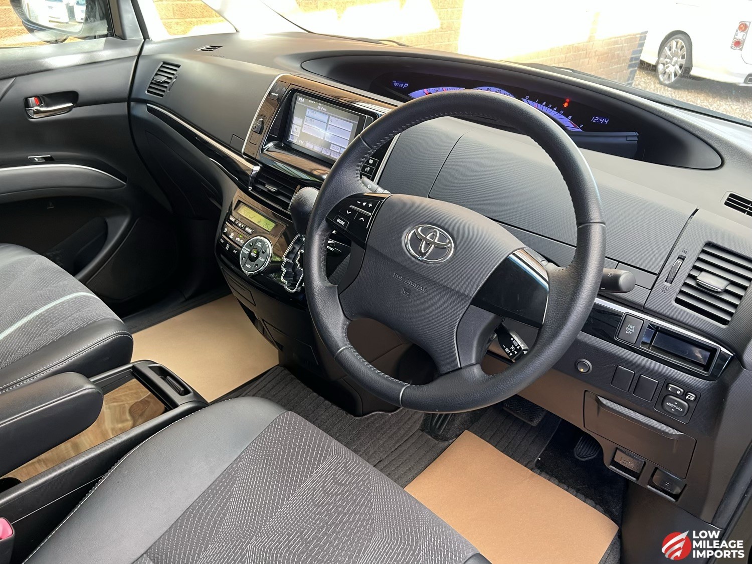 Used Toyota Estima 2025 for sale - 76958838: Photo 10