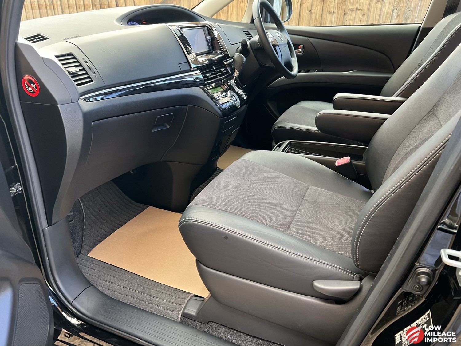 Used Toyota Estima 2025 for sale - 76958838: Photo 15