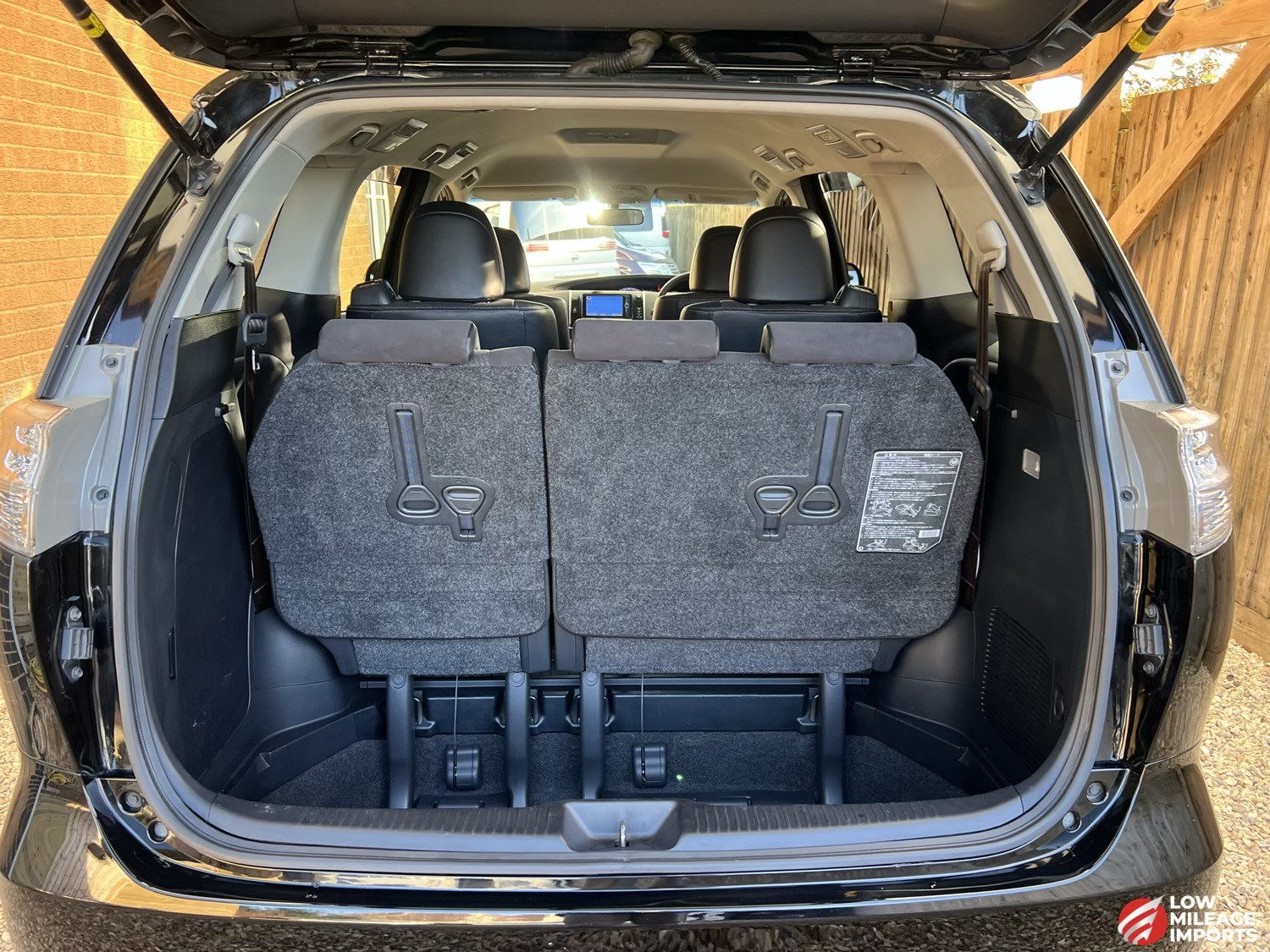 Used Toyota Estima 2025 for sale - 76958838: Photo 24