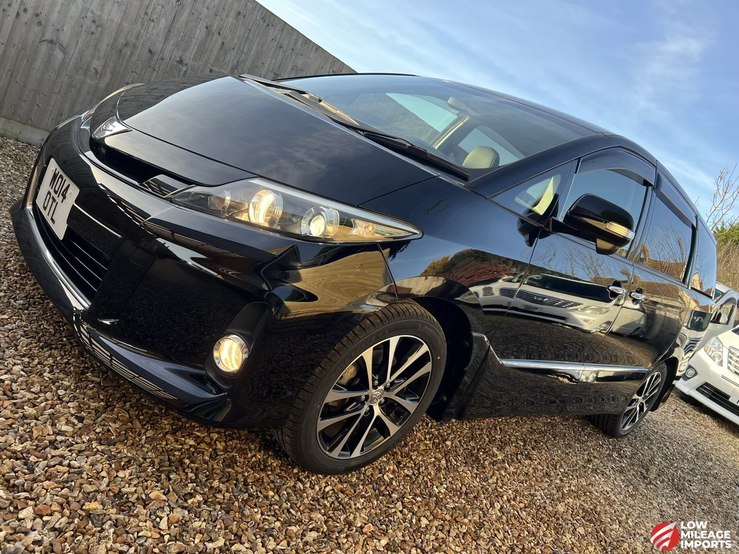 Used Toyota Estima 2025 for sale - 76958838: Photo 29