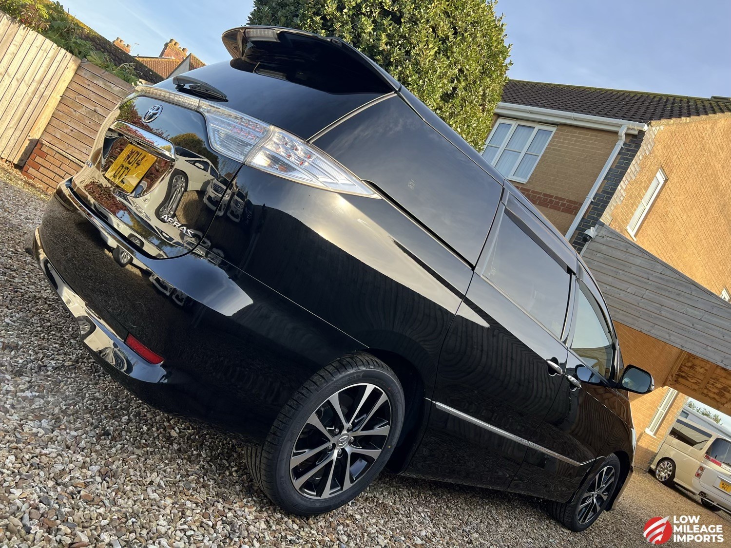 Used Toyota Estima 2025 for sale - 76958838: Photo 31