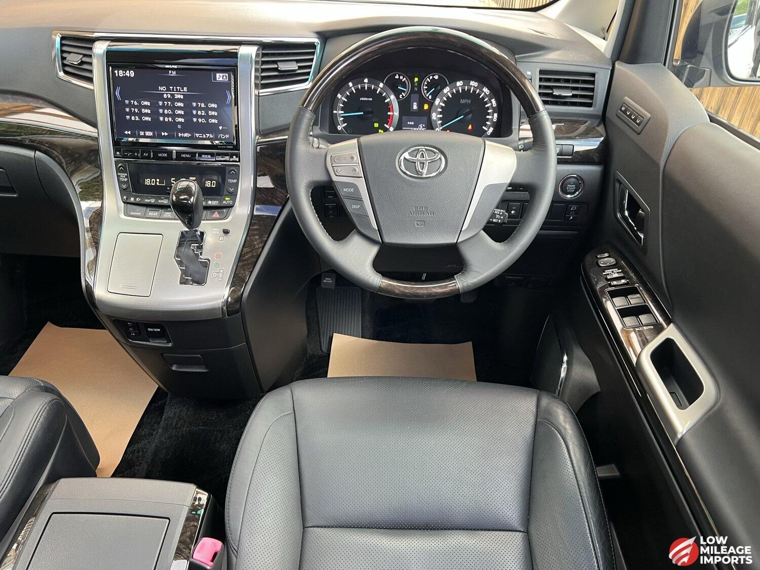 Used Toyota Alphard 2025 for sale - 76958839: Photo 13