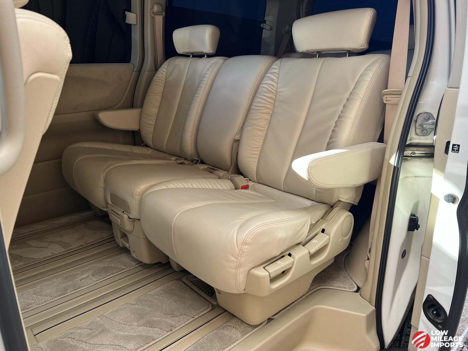 Used Nissan Elgrand 2007 for sale - 76859127: Photo 18