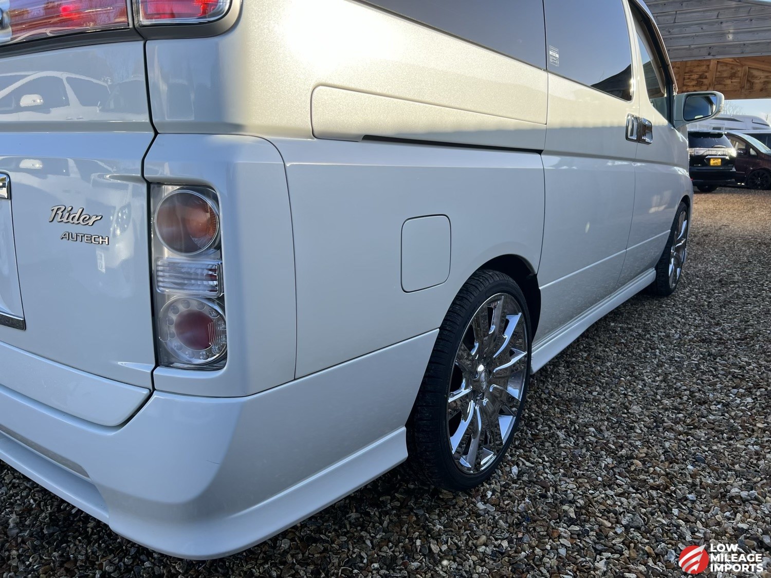 Used Nissan Elgrand 2007 for sale - 76859127: Photo 40