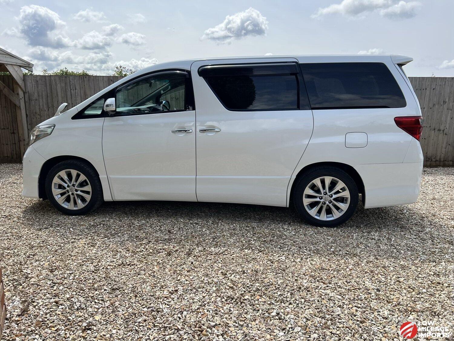 Used Toyota Alphard for sale - 76859143: Photo 4