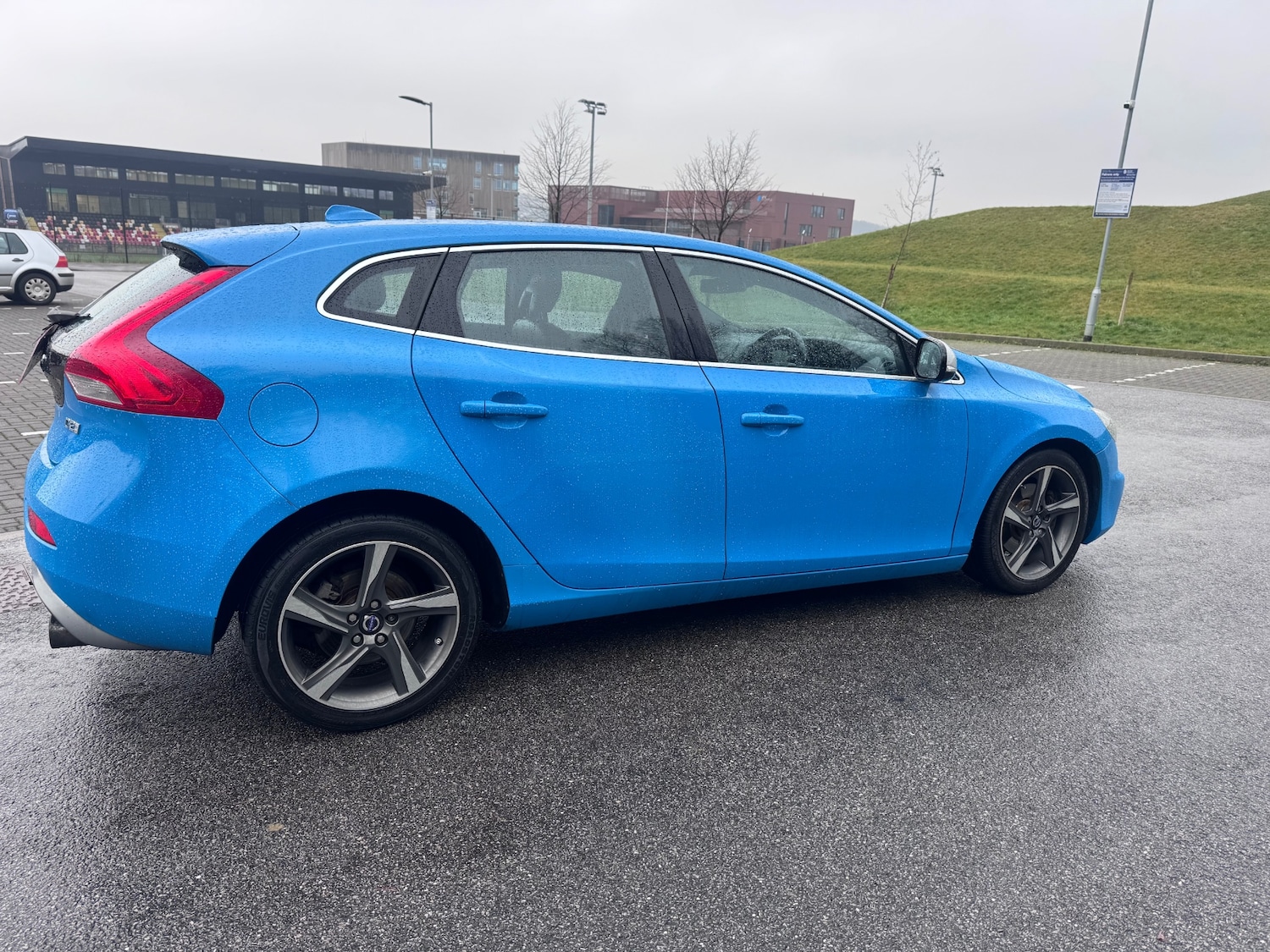 Used Volvo V40 2014 for sale - 77251536: Photo 14