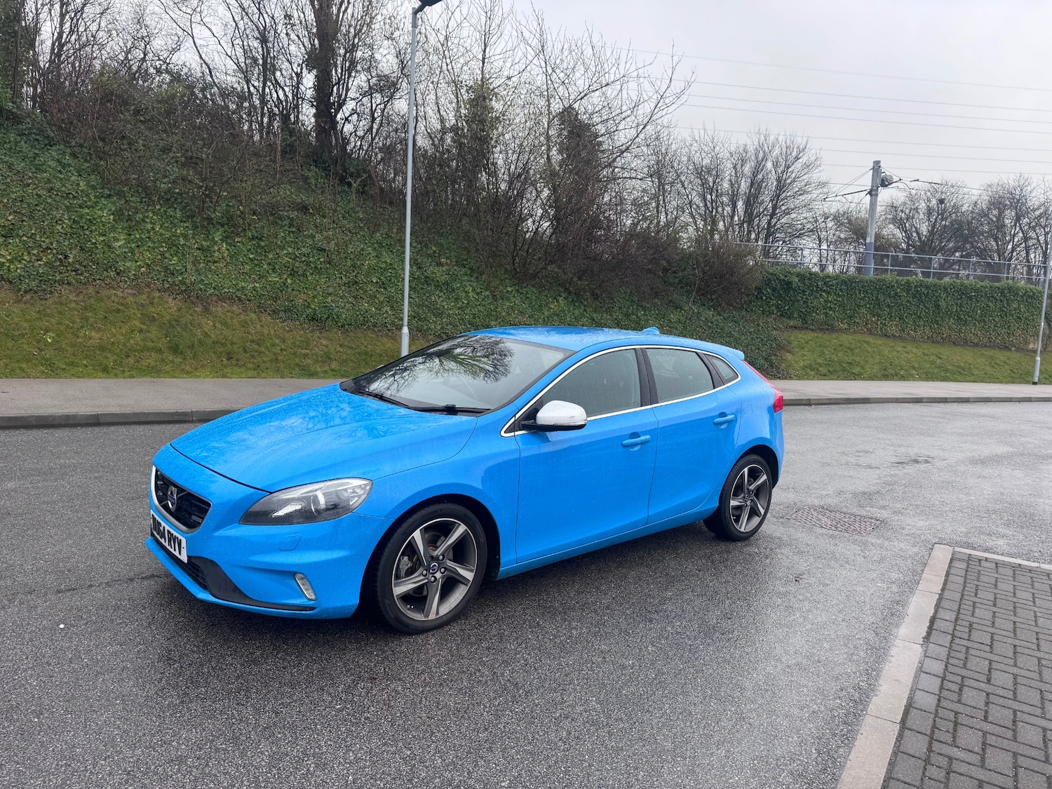 Used Volvo V40 2014 for sale - 77251536: Photo 25