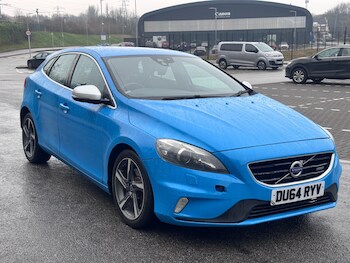 Used Volvo V40 2014 for sale - 77251536: Photo