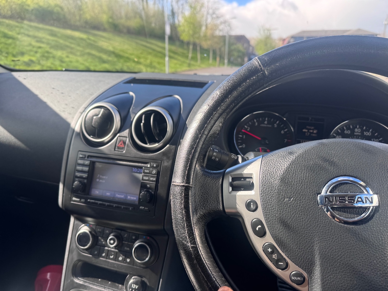 Used Nissan Qashqai 2012 for sale - 78139379: Photo 10