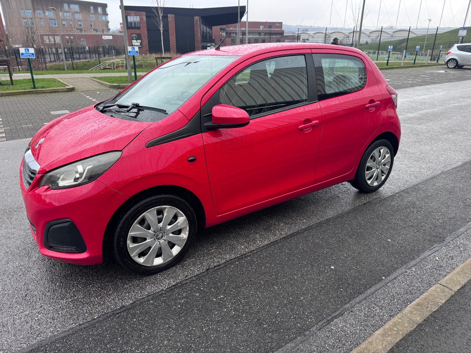 Used Peugeot 108 2016 for sale - 77610641: Photo 25