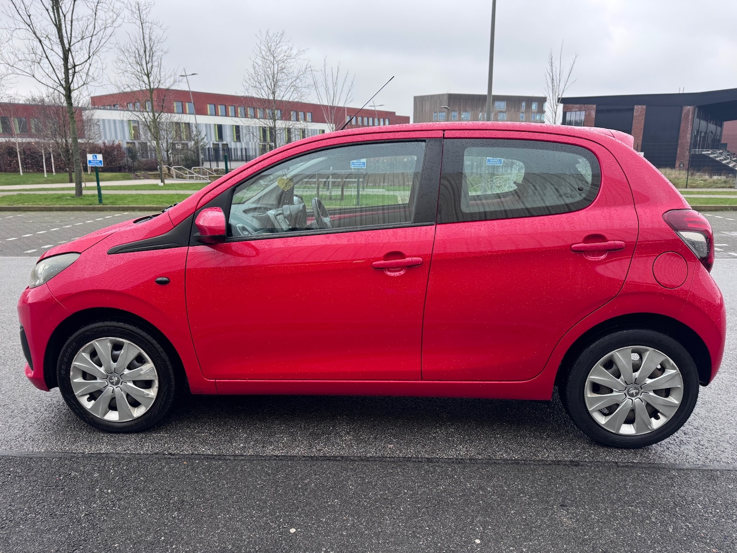 Used Peugeot 108 2016 for sale - 77610641: Photo 27