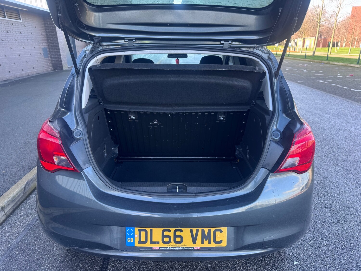 Used Vauxhall Corsa 2016 for sale - 77710781: Photo 7