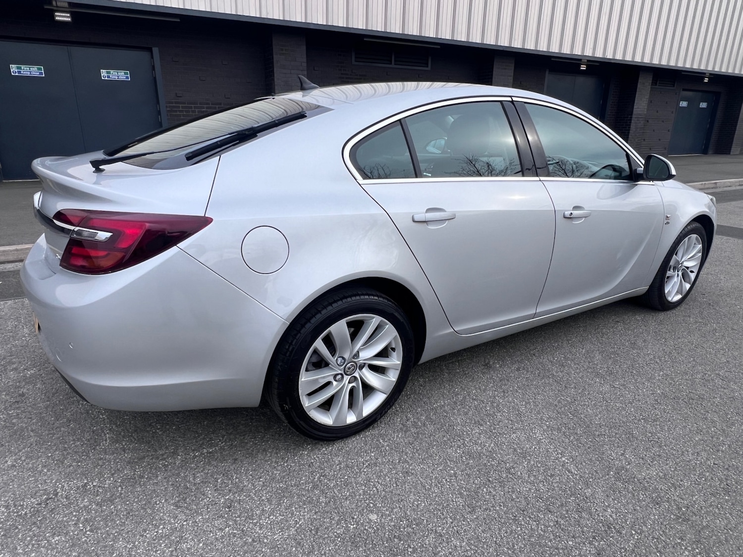 Used Vauxhall Insignia 2014 for sale - 77022719: Photo 9