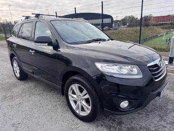 Used Hyundai Santa Fe 2011 for sale - 76597070: Photo