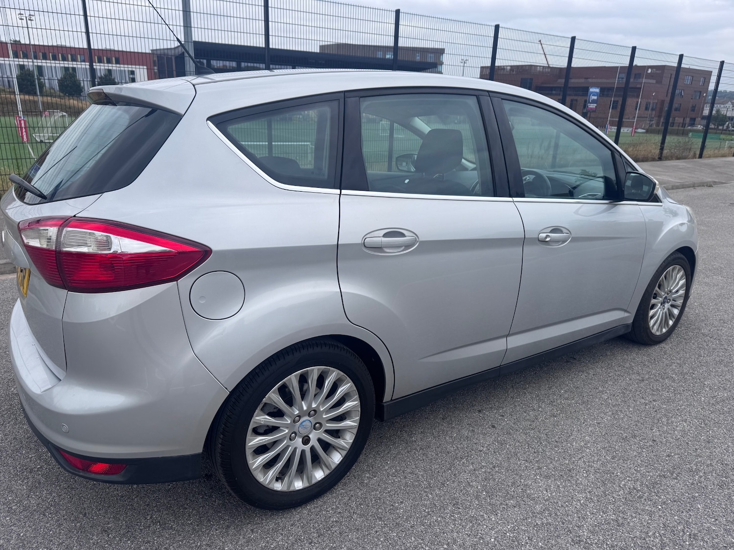 Used Ford C-Max 2013 for sale - 77022704: Photo 17