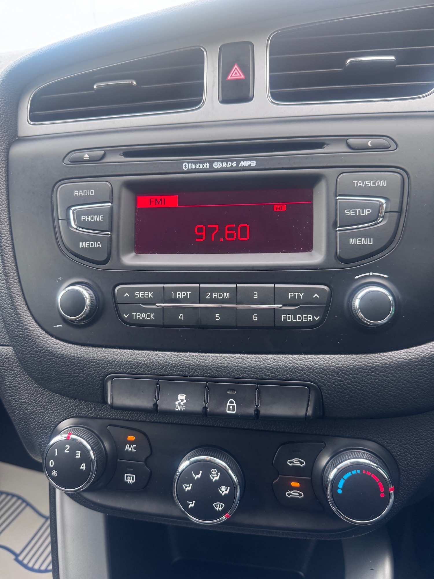 Used Kia Ceed 2013 for sale - 77067693: Photo 43