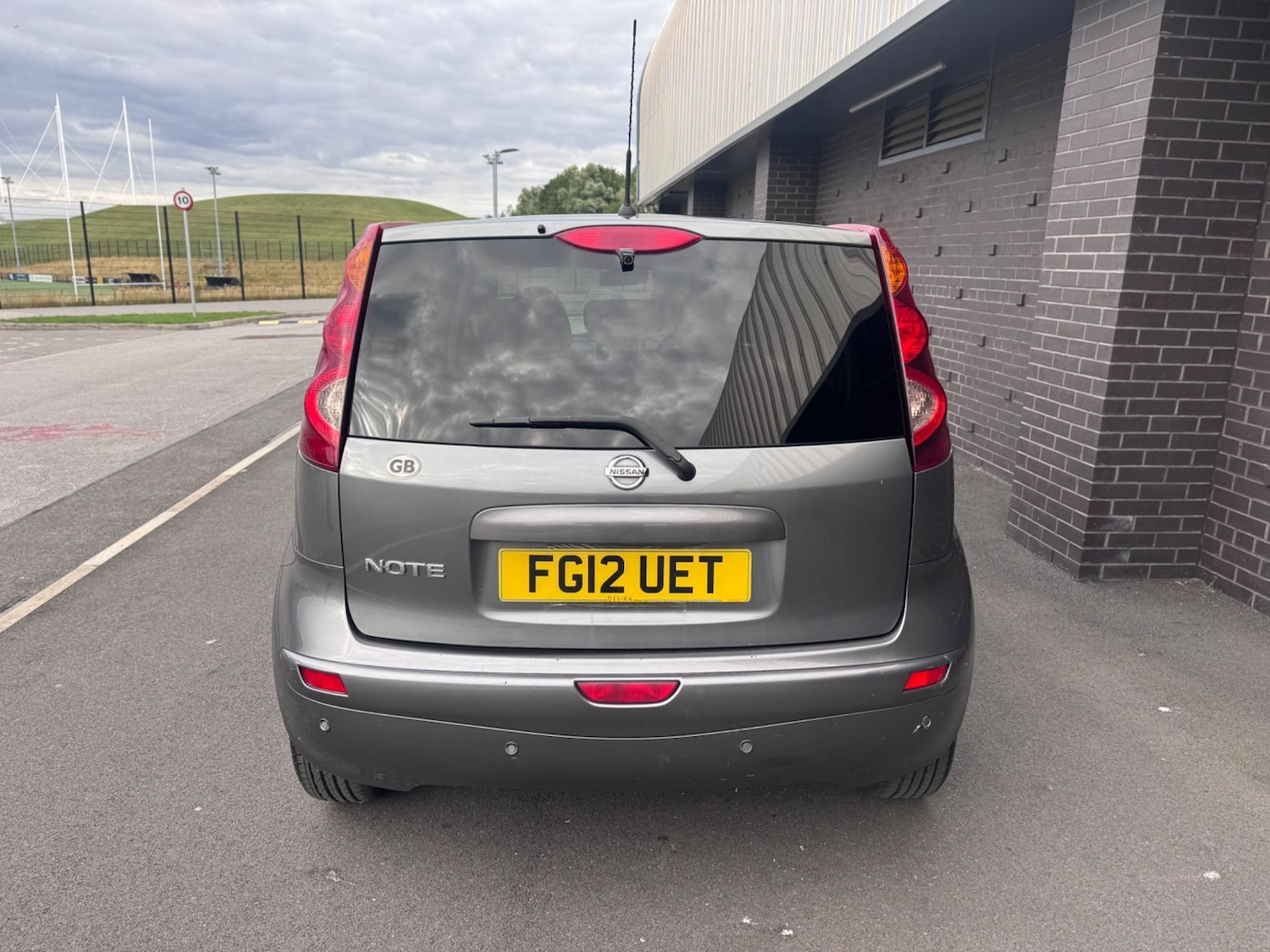 Vehicle 29