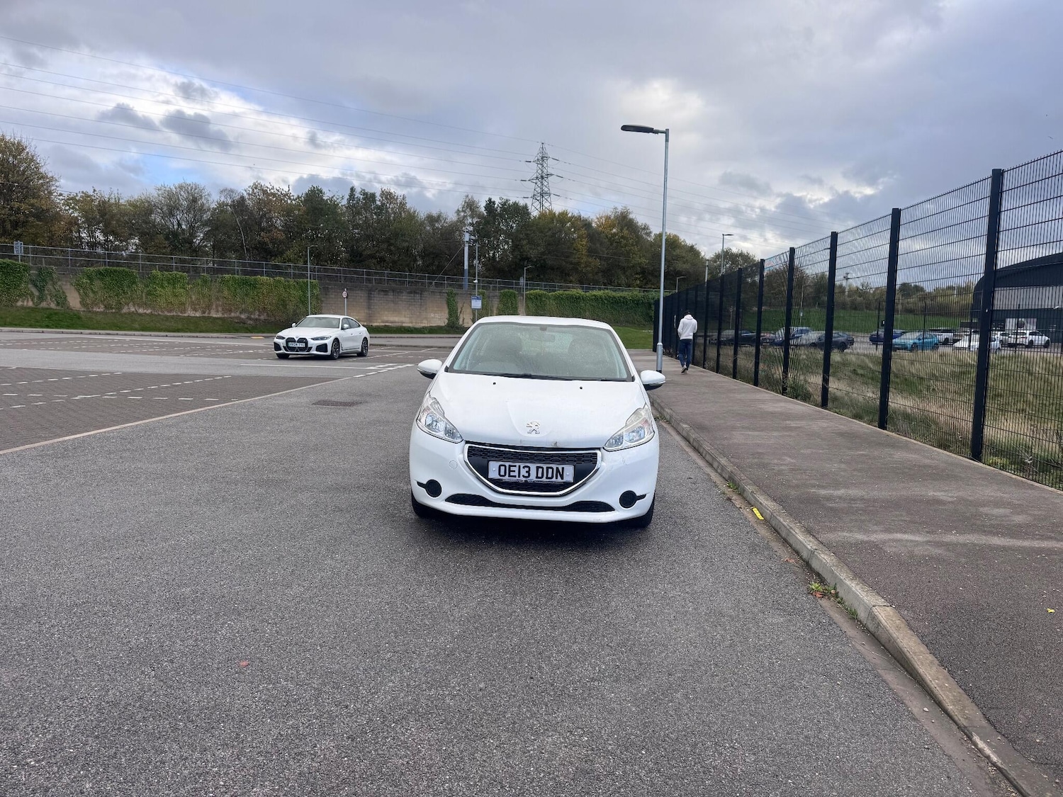 Used Peugeot 208 2013 for sale - 76360659: Photo 7