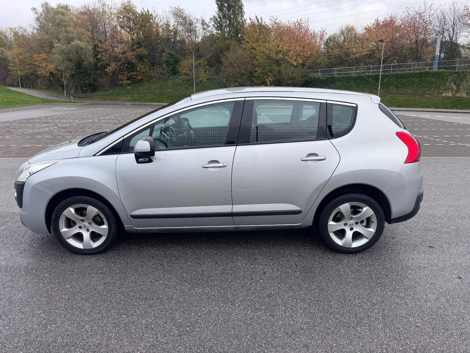 Used Peugeot 3008 2012 for sale - 76432819: Photo 13