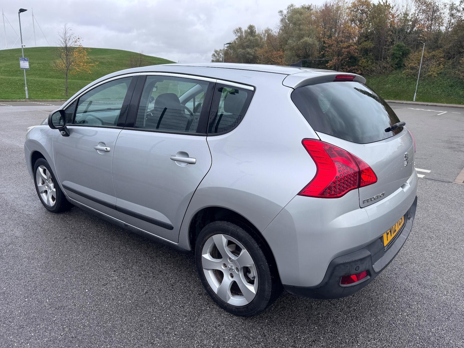 Used Peugeot 3008 2012 for sale - 76432819: Photo 3