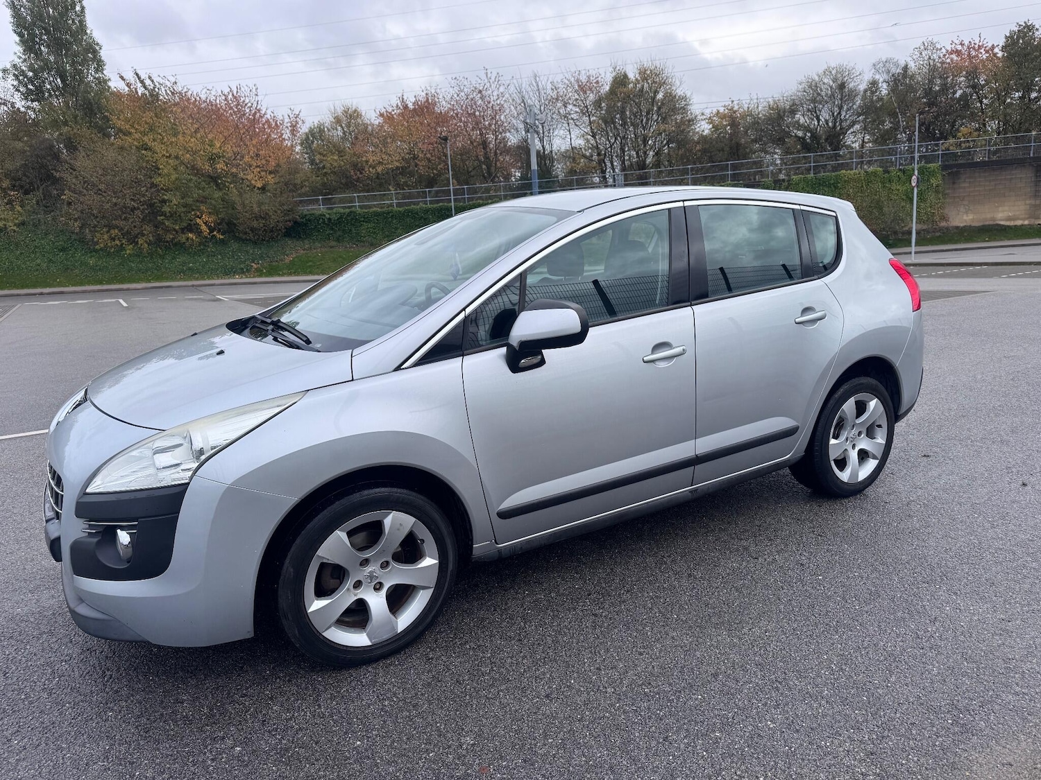 Used Peugeot 3008 2012 for sale - 76432819: Photo 9