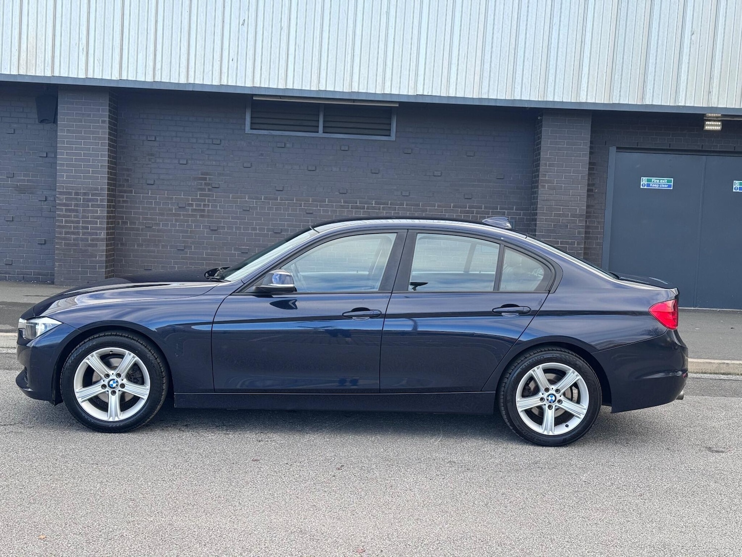 Used BMW 3 Series 2013 for sale - 76337012: Photo 18