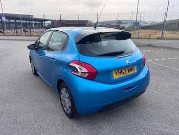 Used Peugeot 208 2012 for sale - 75626964: Photo