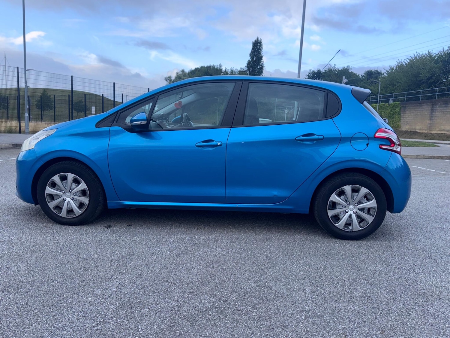 Vehicle 28