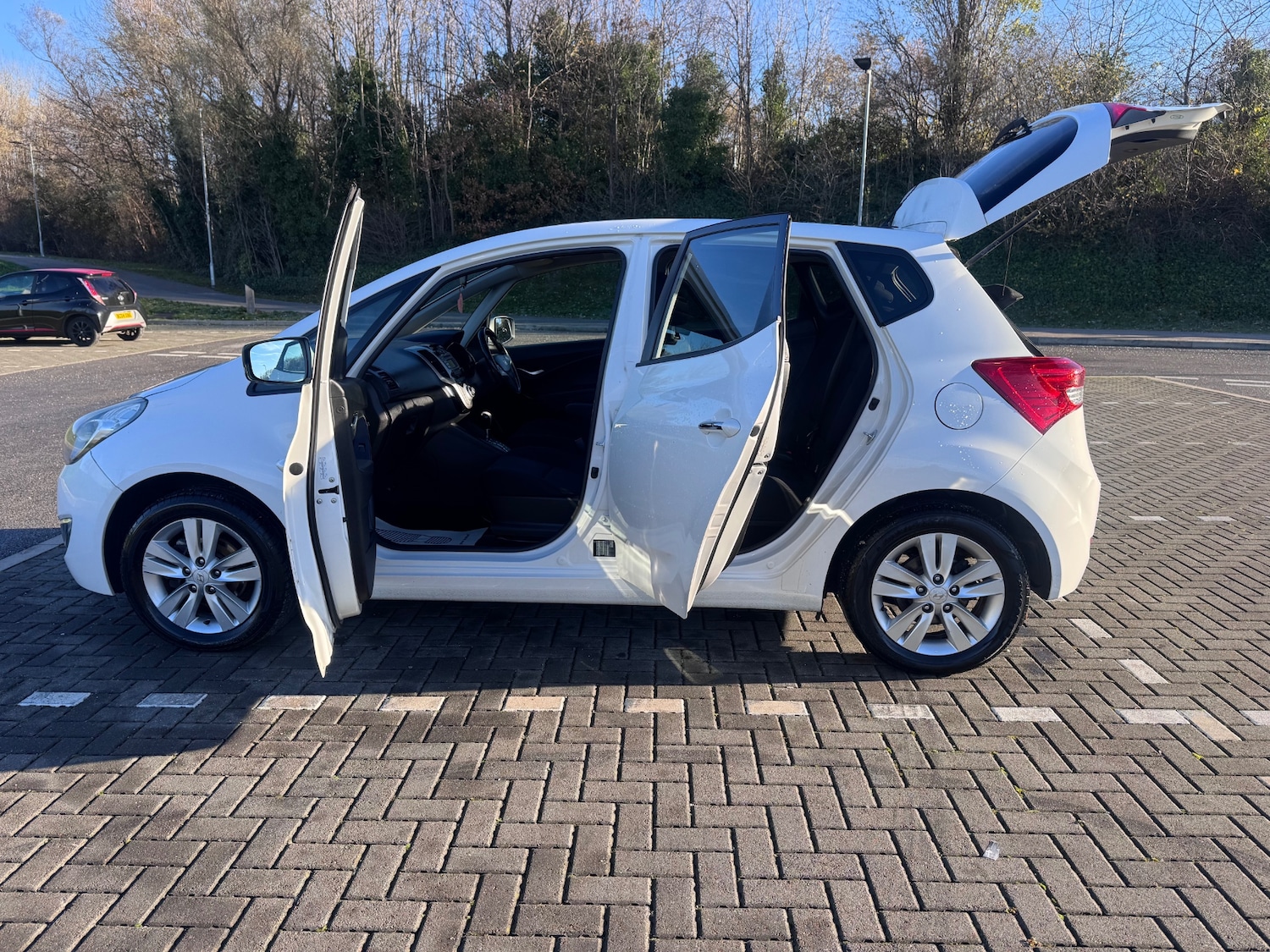 Used Hyundai Ix20 2012 for sale - 76627220: Photo 45