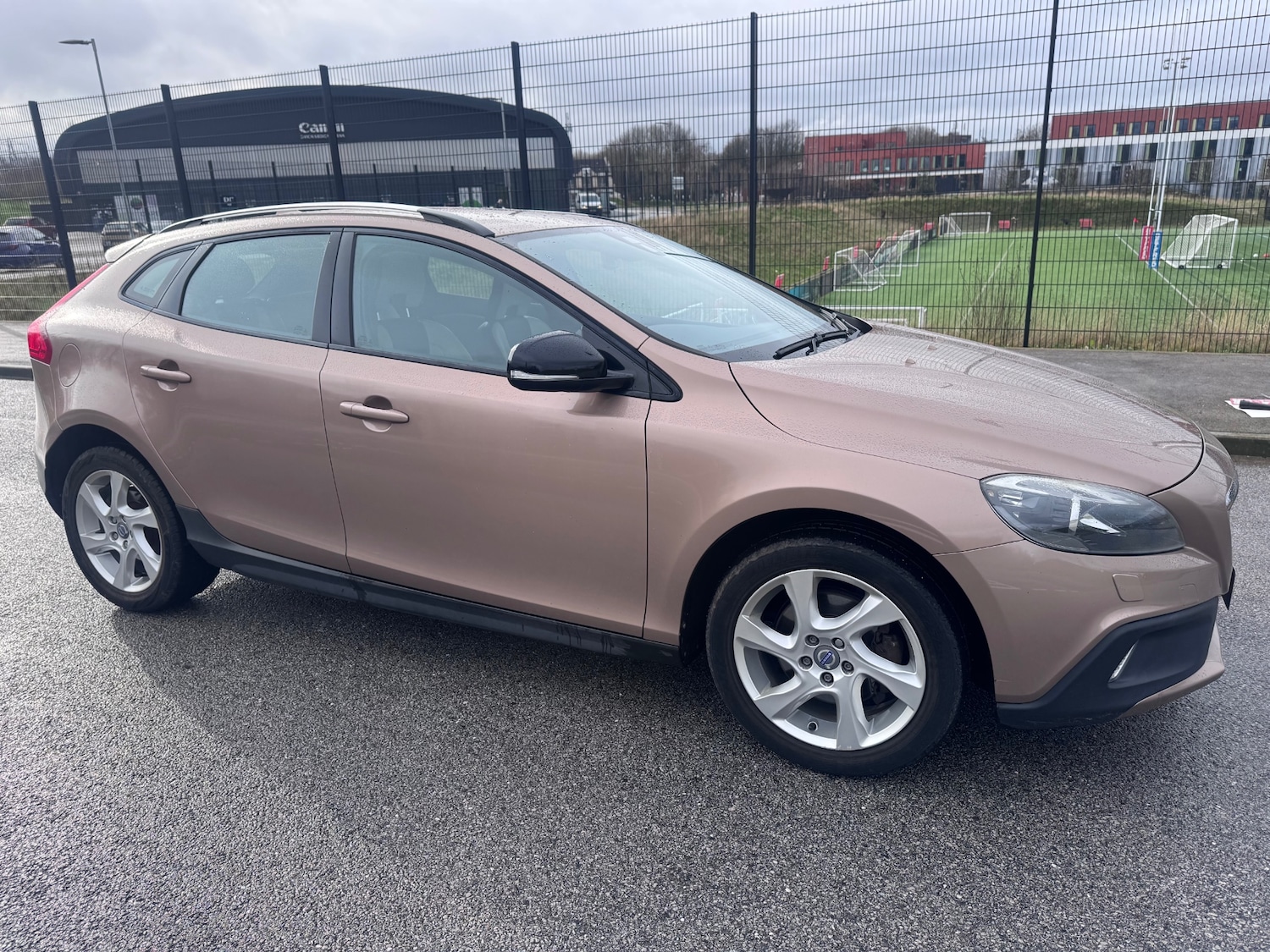 Used Volvo V40 2013 for sale - 77482669: Photo 12