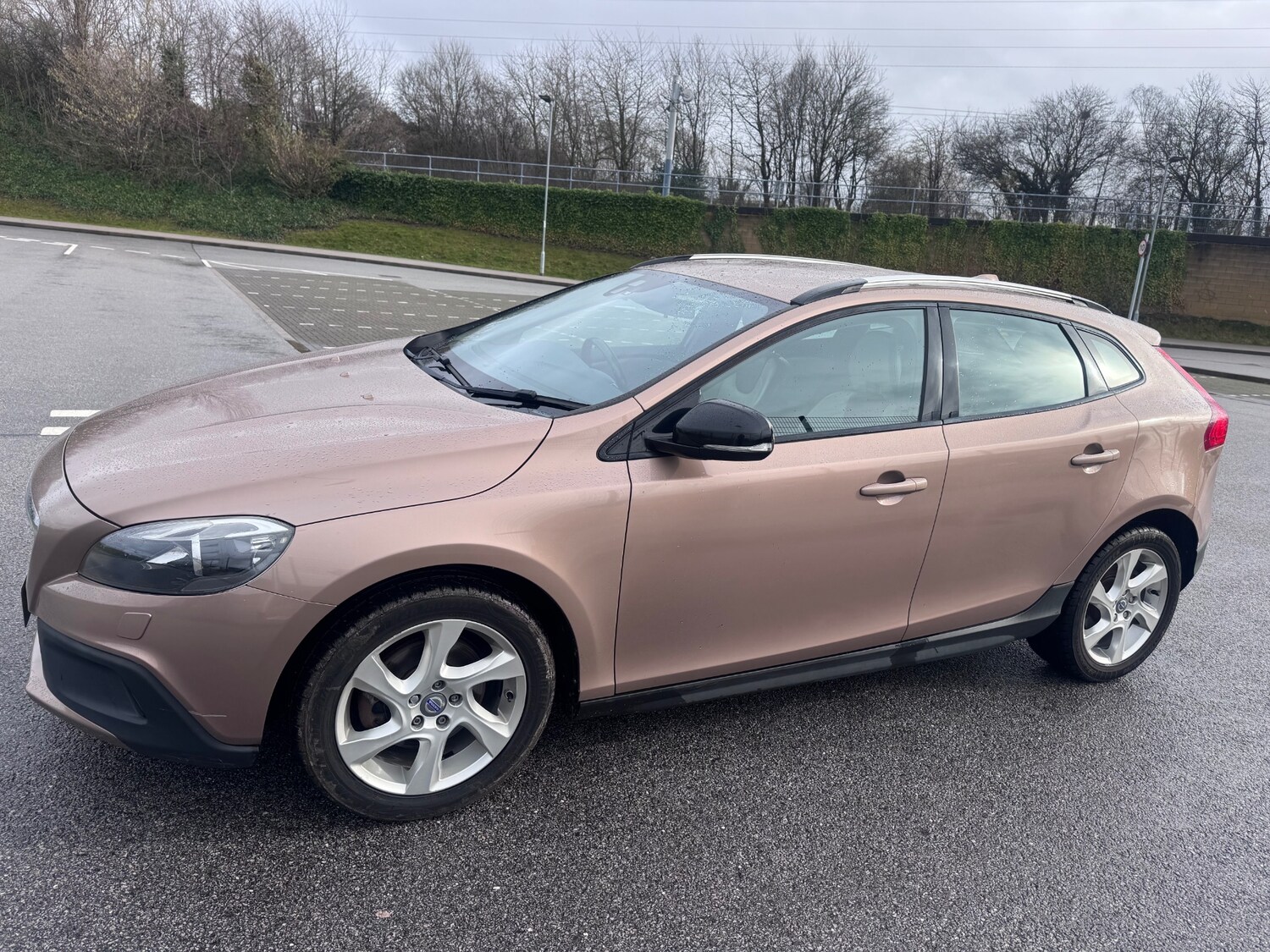 Used Volvo V40 2013 for sale - 77482669: Photo 44