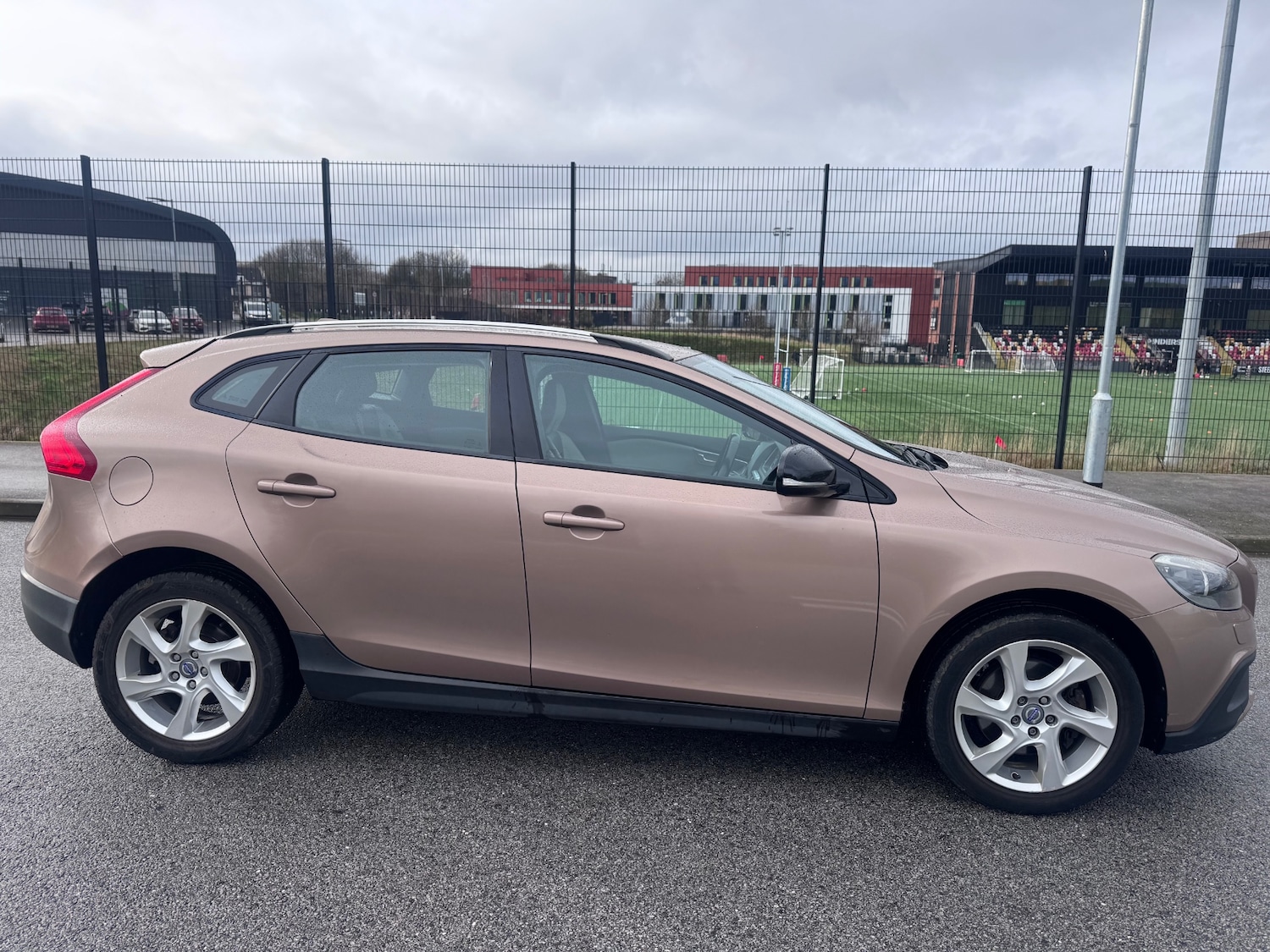 Used Volvo V40 2013 for sale - 77482669: Photo 46