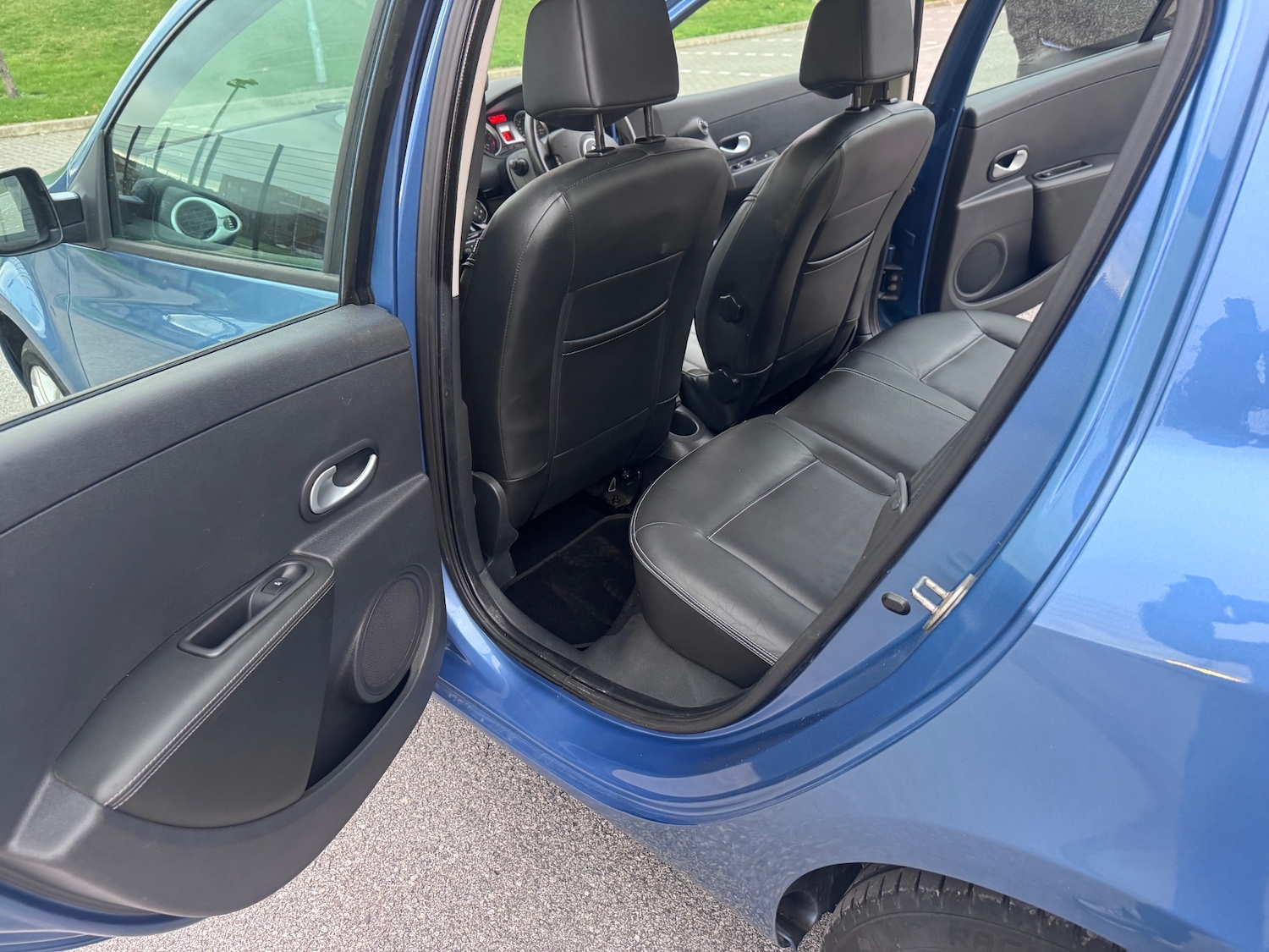 Used Renault Clio 2011 for sale - 77067937: Photo 15