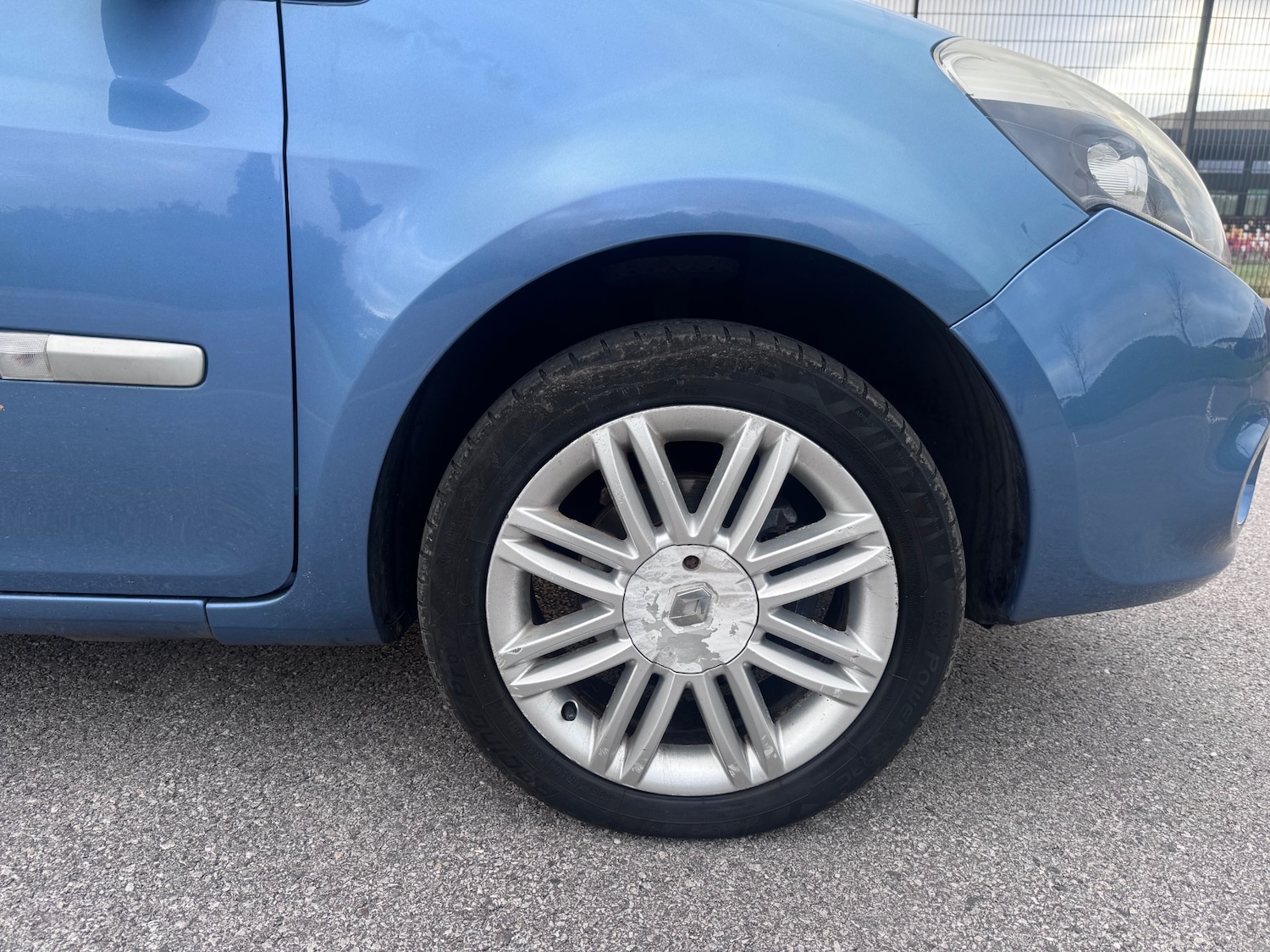 Used Renault Clio 2011 for sale - 77067937: Photo 47