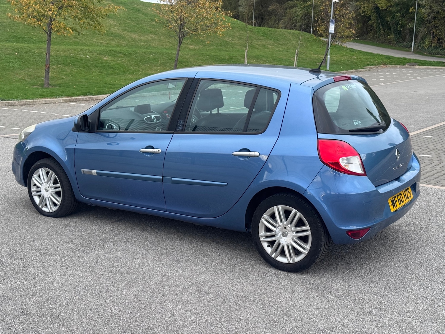 Used Renault Clio 2011 for sale - 77067937: Photo 8