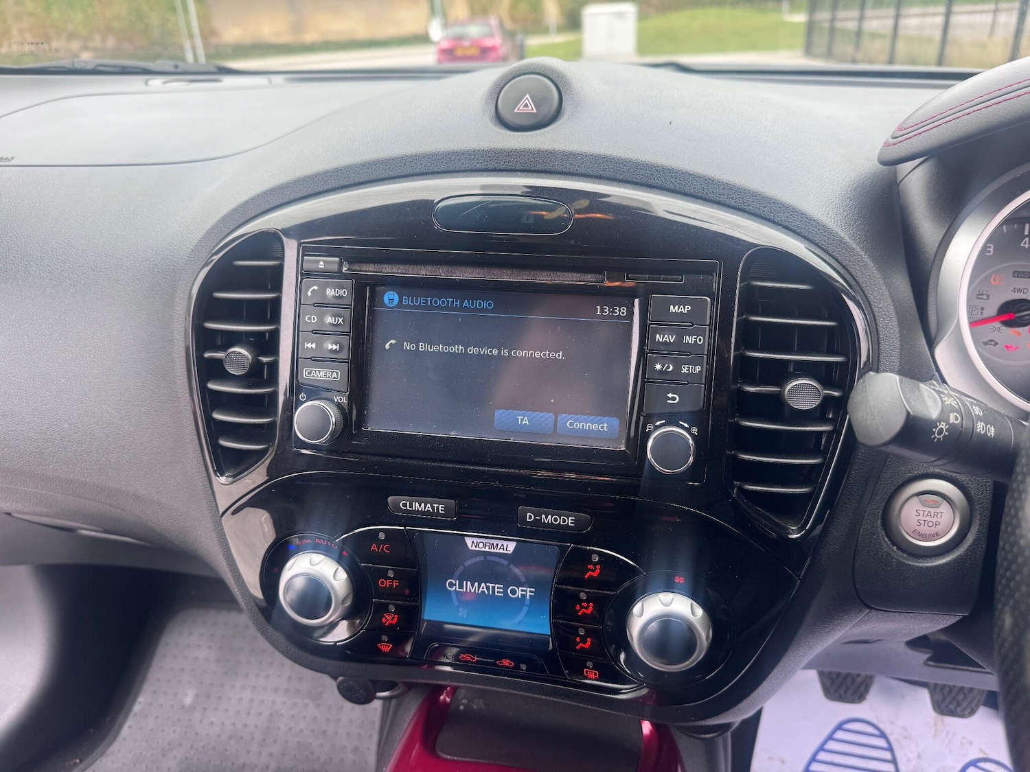 Used Nissan Juke 2017 for sale - 76315210: Photo 39