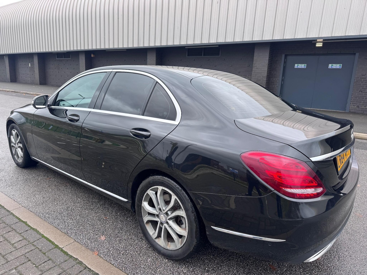 Used Mercedes-Benz C Class 2014 for sale - 76562450: Photo 14