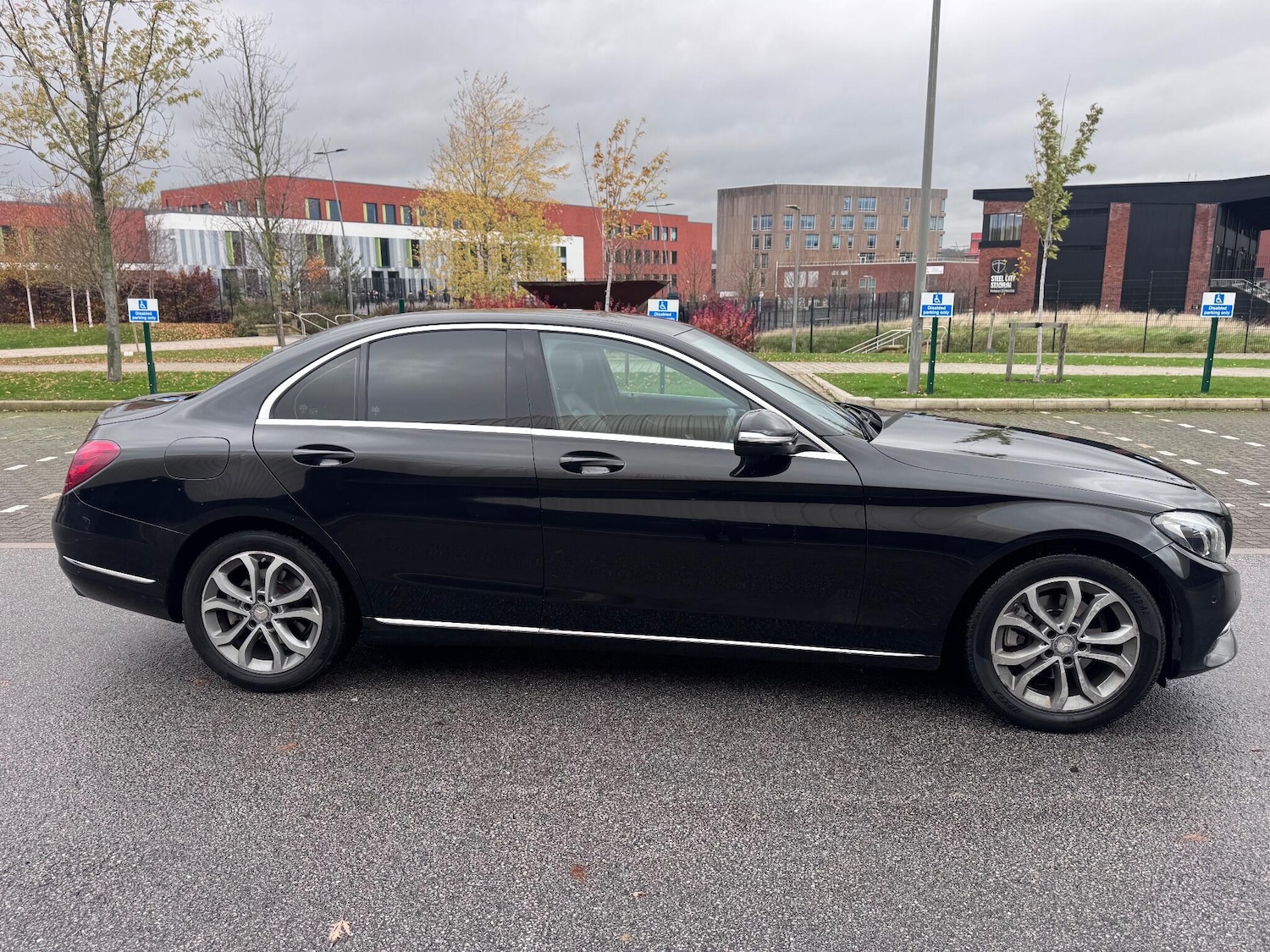 Used Mercedes-Benz C Class 2014 for sale - 76562450: Photo 24