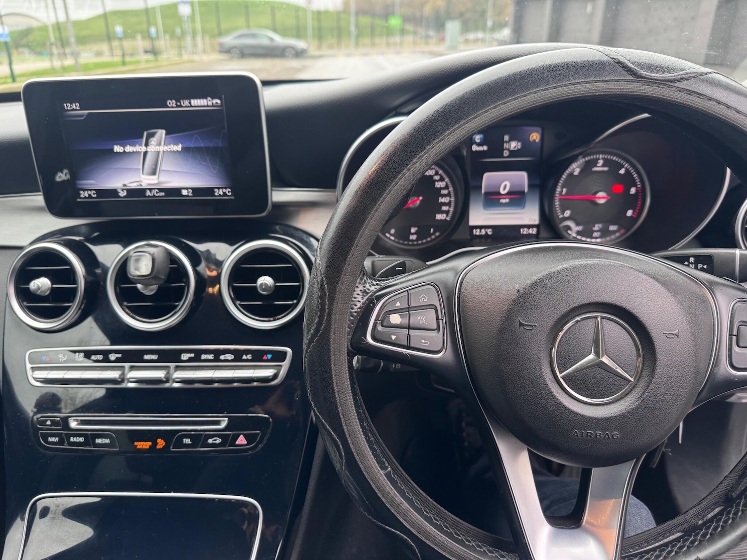 Used Mercedes-Benz C Class 2014 for sale - 76562450: Photo 30