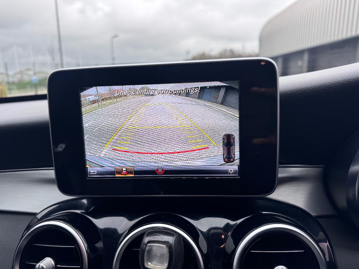 Used Mercedes-Benz C Class 2014 for sale - 76562450: Photo 40