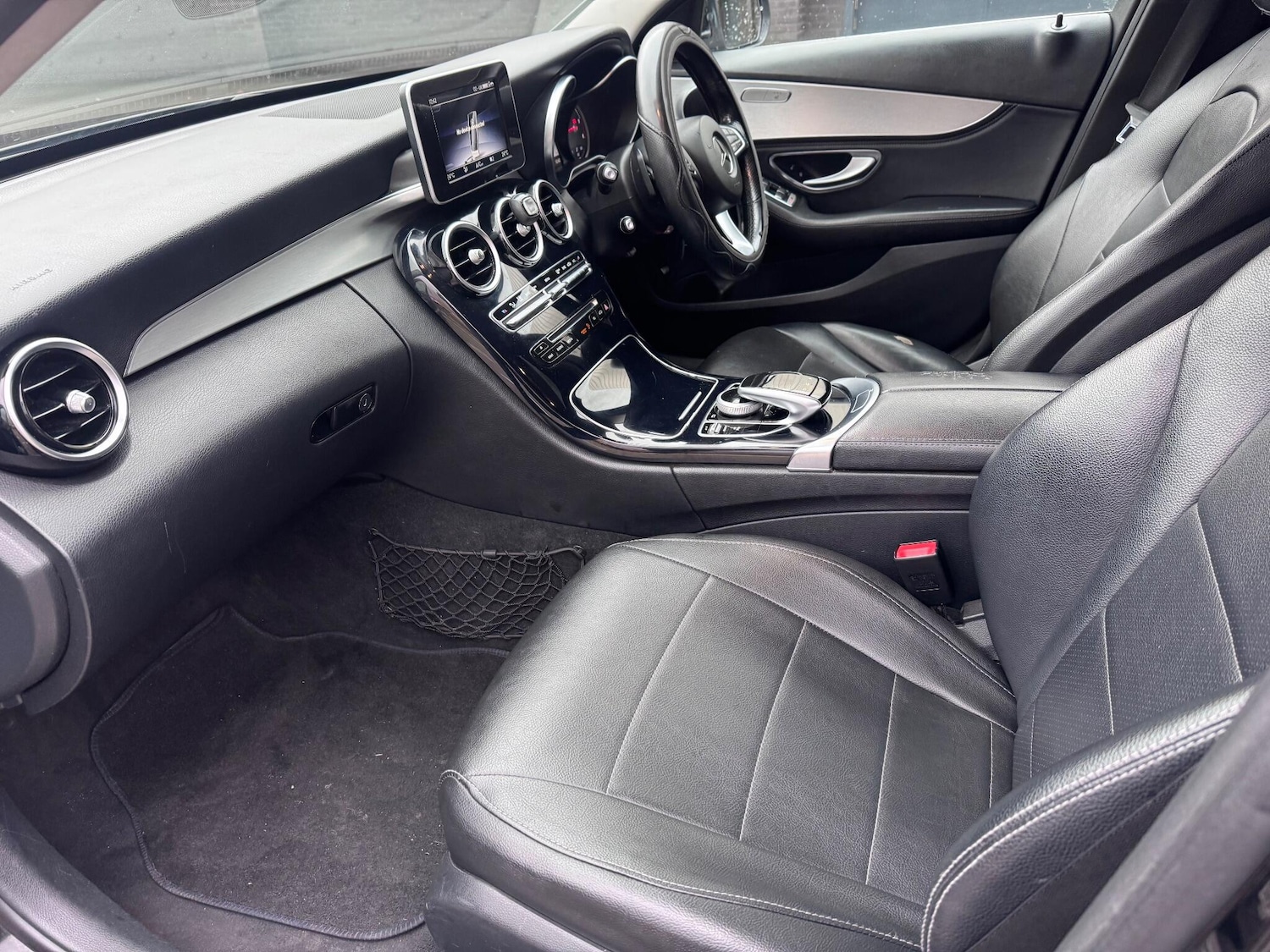 Used Mercedes-Benz C Class 2014 for sale - 76562450: Photo 47