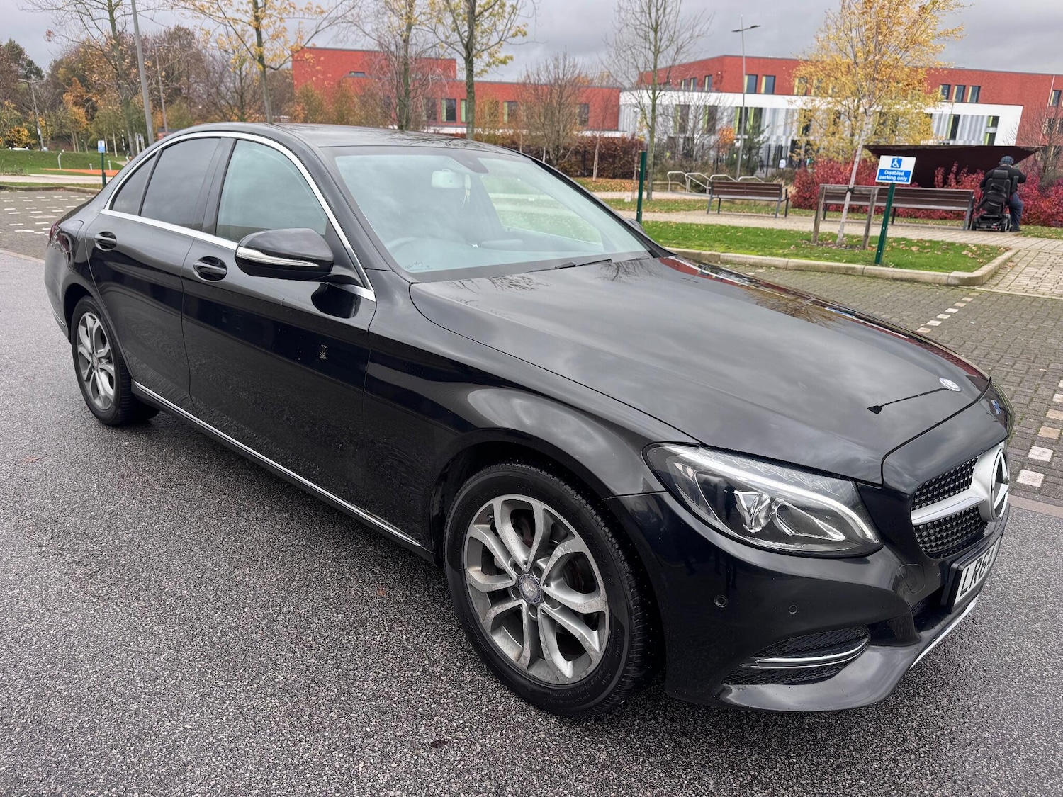 Used Mercedes-Benz C Class 2014 for sale - 76562450: Photo 5